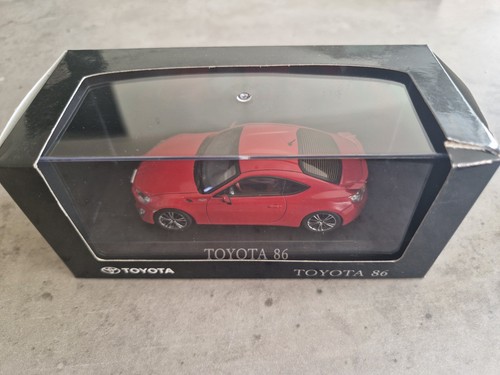 Toyota kyosho very - kyosho, red