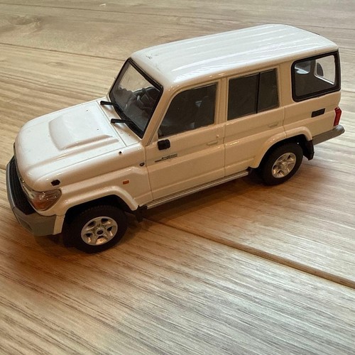 Toyota land cruiser - land,