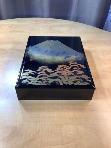 Japanese lacquer box - japanese,