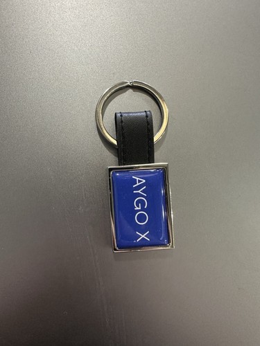 Genuine toyota aygo keyring - aygo,