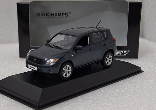 Toyota rav 2010 dark green - toyota,